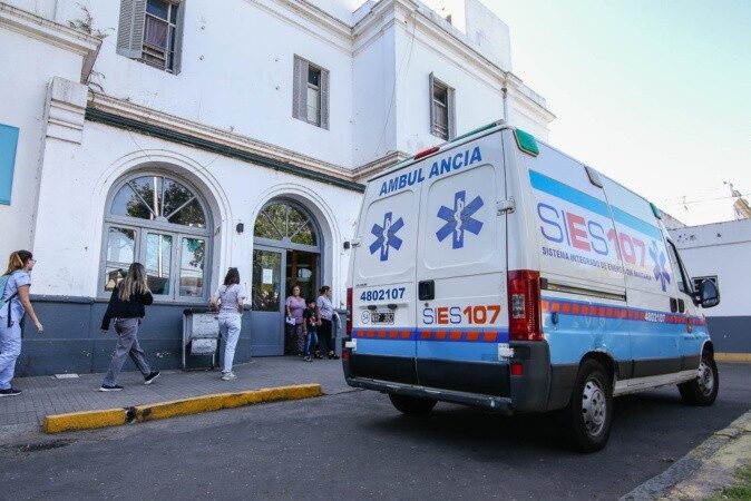 Informan la internación de 6 personas en Rosario por consumo de cocaína supuestamente adulterada