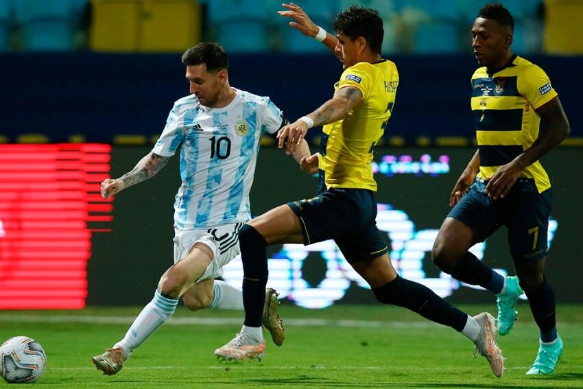 Argentina busca estirar su invicto en su visita al duro equipo de Ecuador