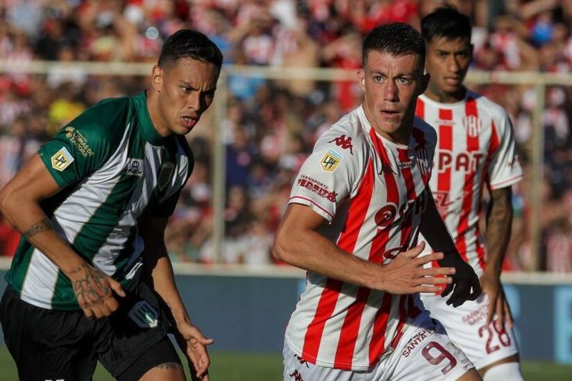 Unión derrotó a Banfield y volvió a la punta antes del clásico santafesino