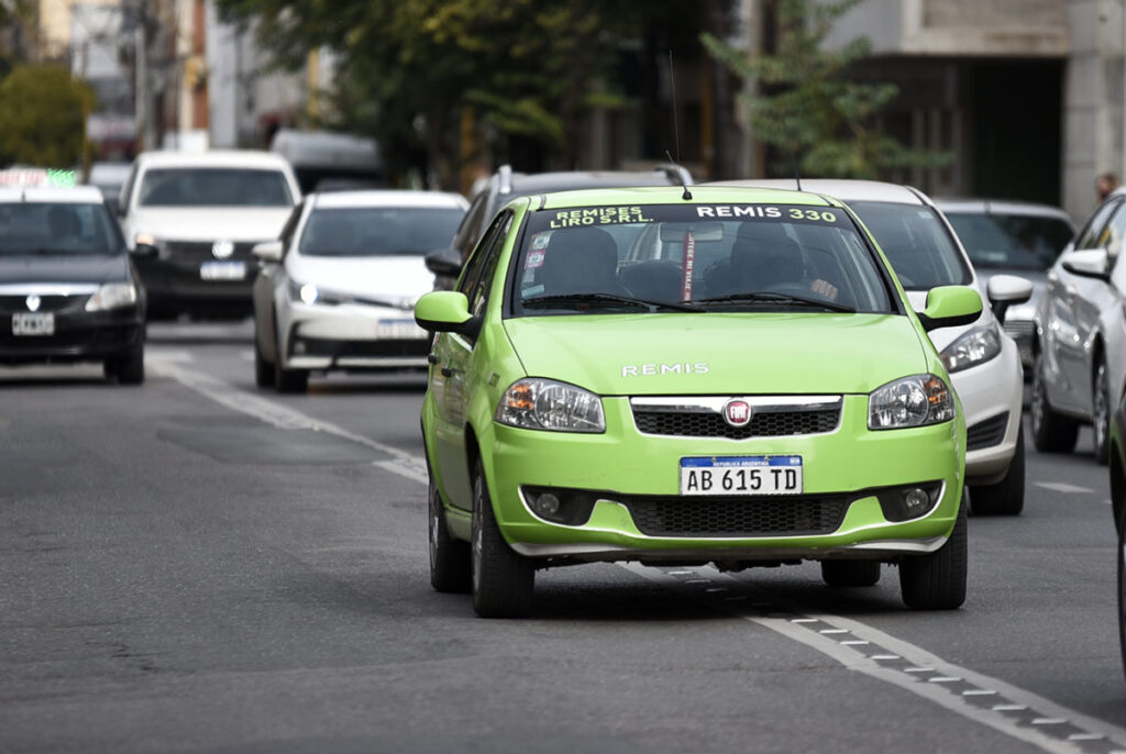 Se extiende el plazo de inscripción para aspirantes a licencias de taxi y remis