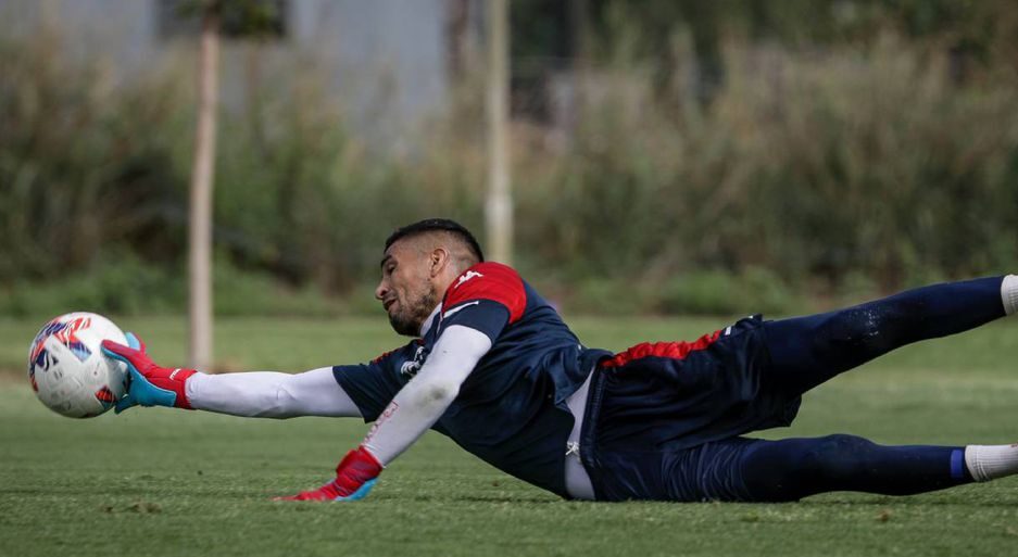 Sebastián Moyano se perderá el clásico santafesino