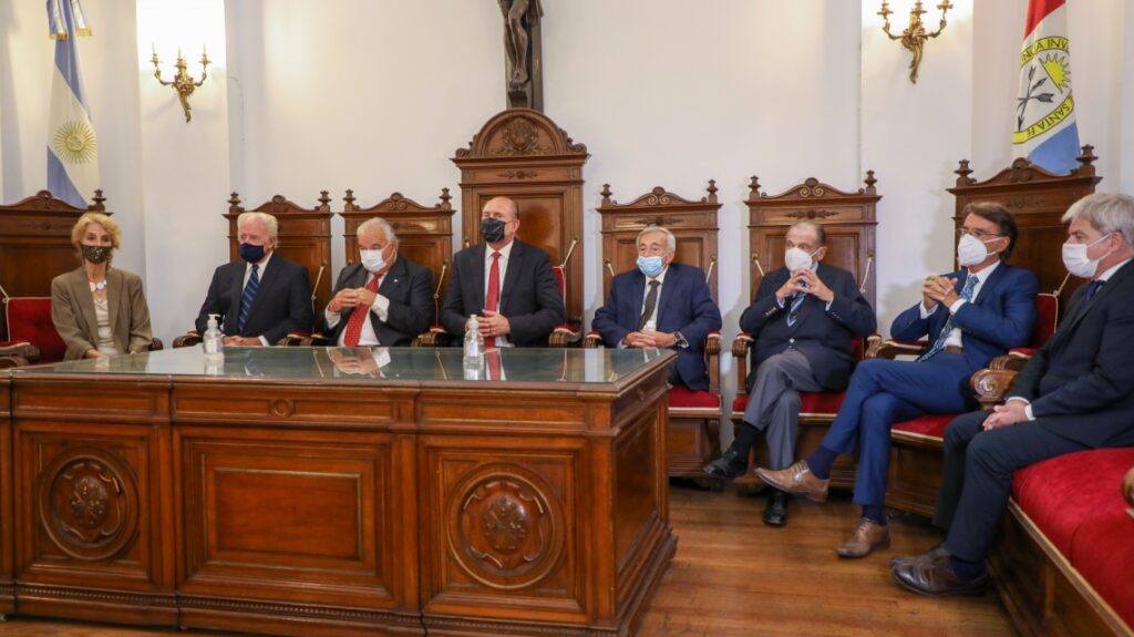 Perotti participó del acto de apertura del año judicial: “El ciudadano hoy quiere respuestas”