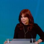 CFK: “Que te pongan una banda y te den el bastón, no significa que te den el poder”