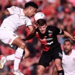 Colón e Independiente empataron en un intenso partido