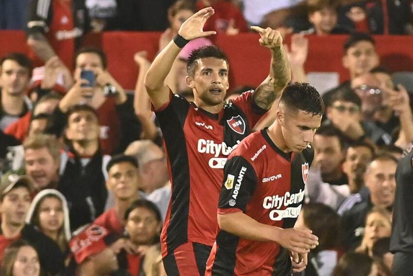 Newells venció a Platense y se afianza en zona de clasificación