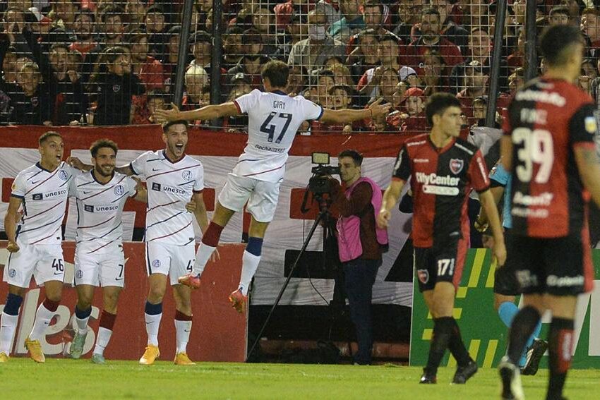 San Lorenzo recuperó la sonrisa con una gran victoria ante Newell’s