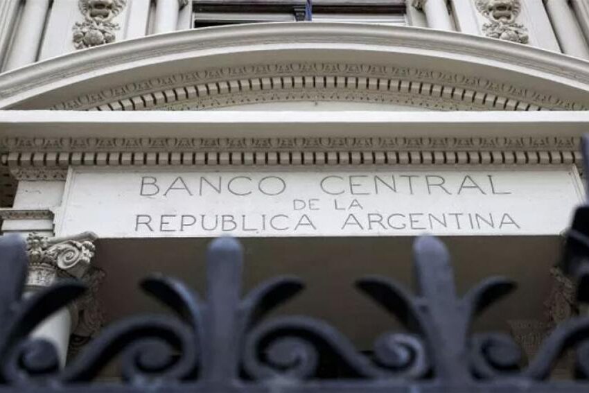 El Banco Central le prohibió a los bancos vender criptomonedas