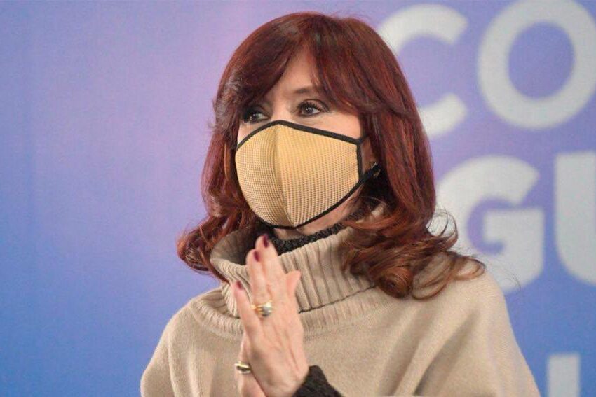 La UIF pidió la absolución de Cristina Kirchner en el juicio por el caso Vialidad