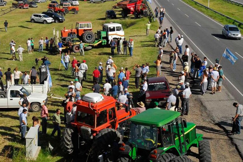 Hoy para el campo: cese de comercialización y actos a la vera de rutas