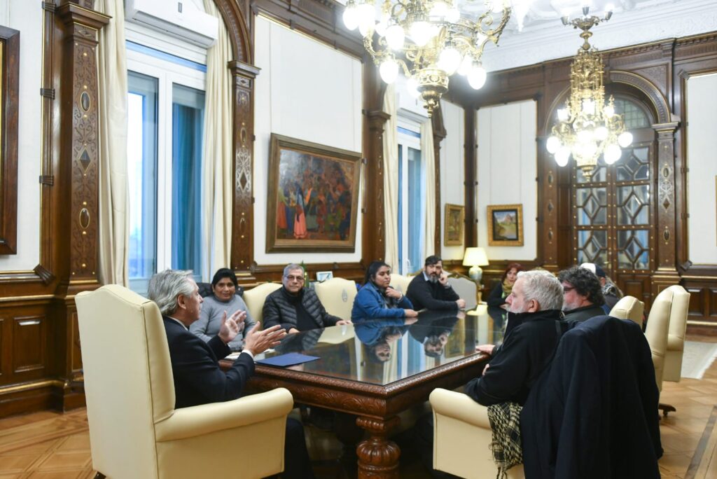 El Presidente recibió a referentes de organizaciones sociales