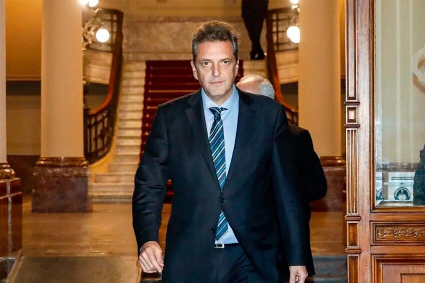 Sergio Massa citó a los demás ministros para fijar los “techos de gasto” y las “prioridades de inversión”