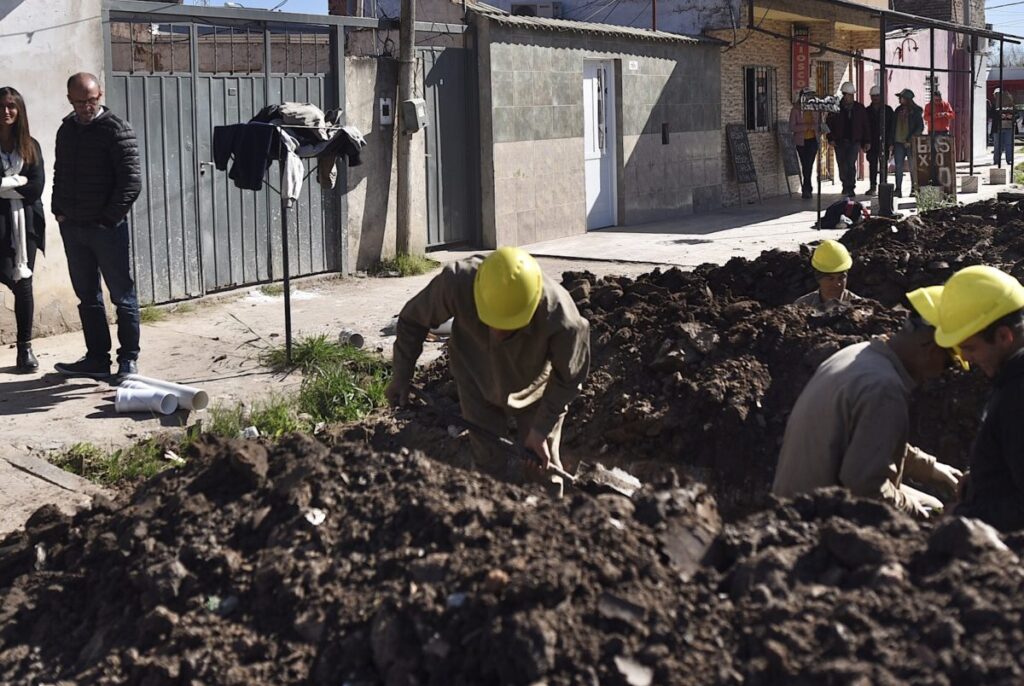 La Municipalidad inició obras en barrio Transporte con una inversión millonaria