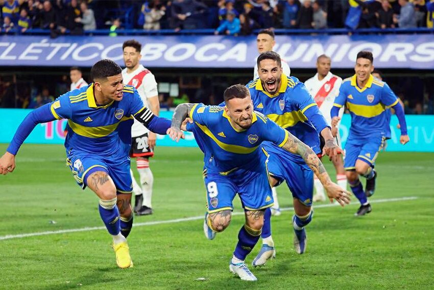 Boca festejó ante River en el Superclásico y quedó a tiro de la punta