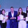 Provincia y Nación comenzaron con la entrega de más de 5.000 tablets en todo el territorio santafesino