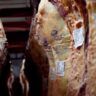 Frigoríficos de Santa Fe y la región centro van al paro por el troceo de carne