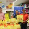 La provincia lanzó, junto a supermercadistas, la canasta navideña más barata del país