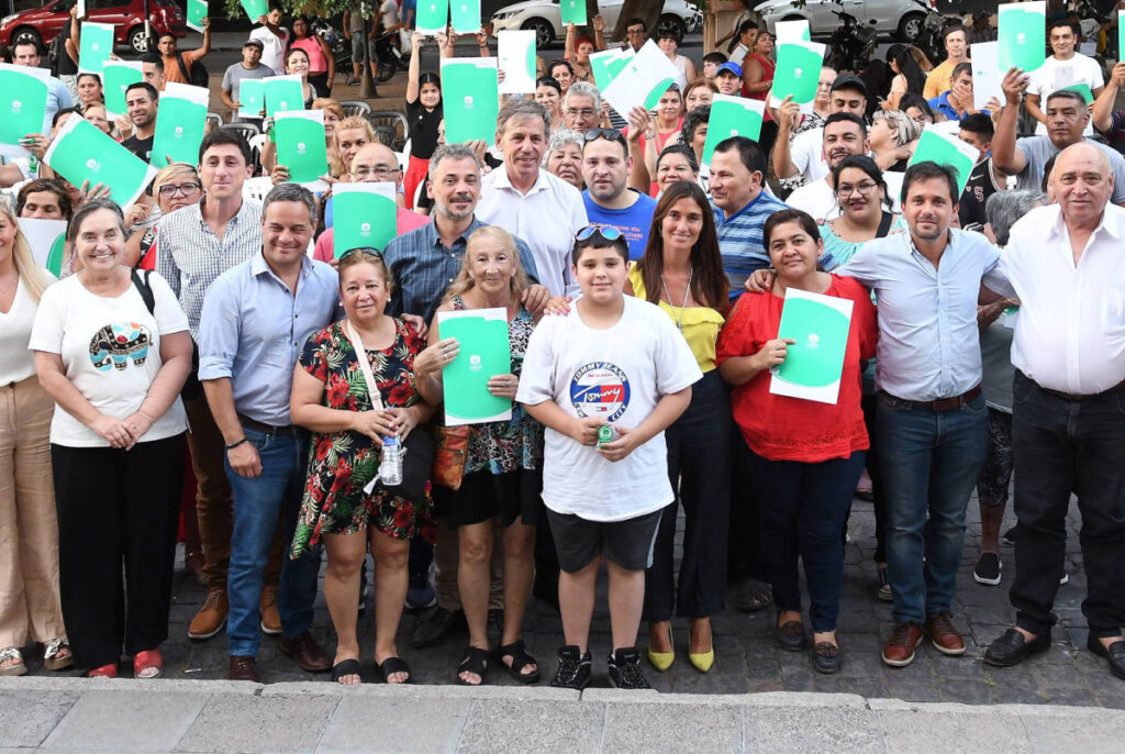 La Municipalidad ya superó las 700 escrituras entregadas