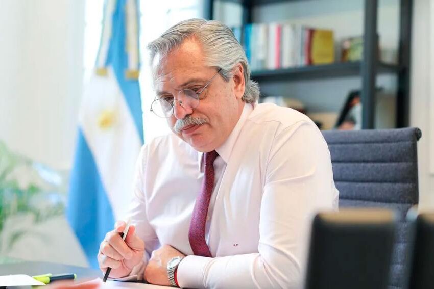 Alberto Fernández anunciará la extensión de la AUH para niños y adolescentes sin cuidados parentales