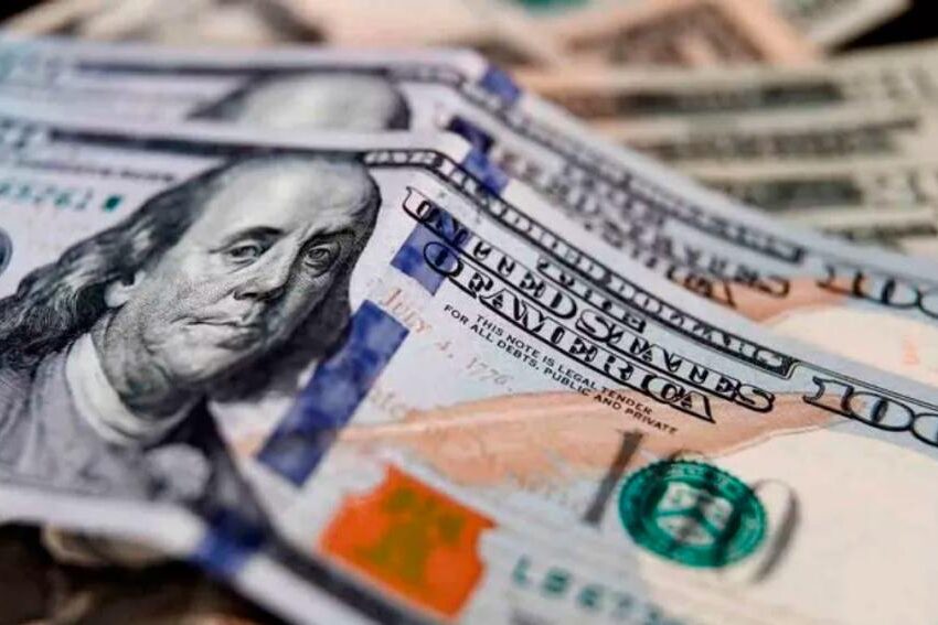 Dólar imparable: el paralelo subió $6 en 4 días y cerró en $359