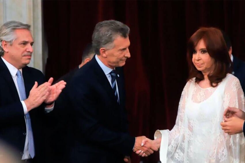 Cristina y Macri, dos jarrones chinos en el living de Larreta, Bullrich y Massa