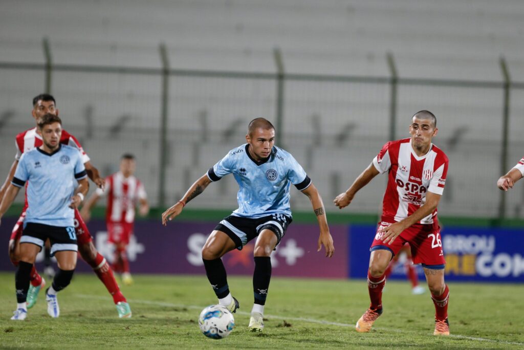 Unión perdió ante Belgrano en un amistoso en Uruguay