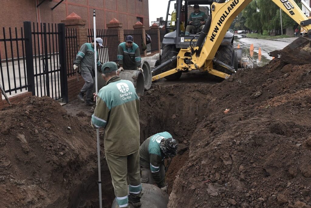 Avanzan las obras de desagüe en Blas Parera y J.R. Méndez