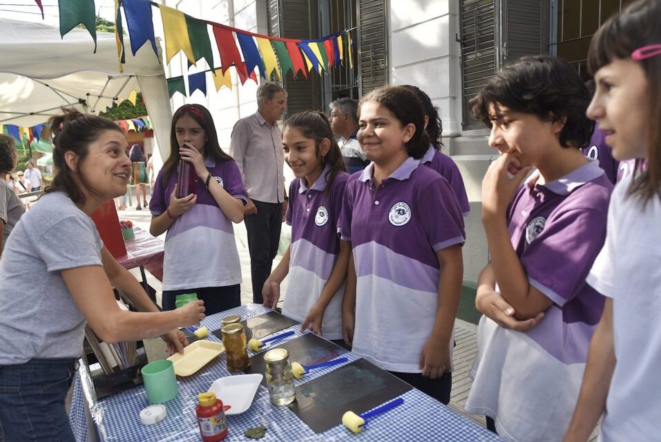 La Municipalidad inauguró obras de infraestructura en la escuela Vélez Sarsfield