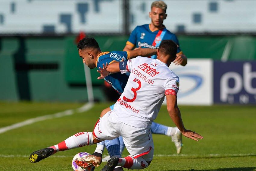 Unión no liga: cayó en la última jugada ante Arsenal en Sarandí