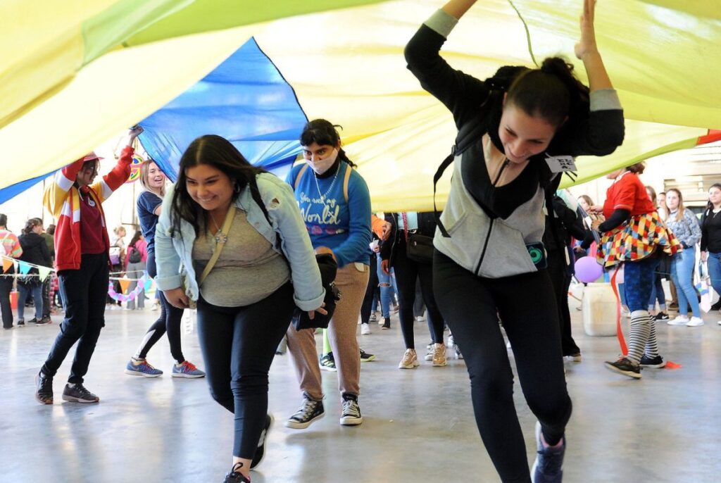 Ronda Abierta: la Municipalidad convoca a participar de una formación en recreación comunitaria