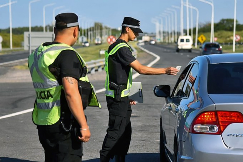 Refuerzan controles en ruta el fin de semana largo