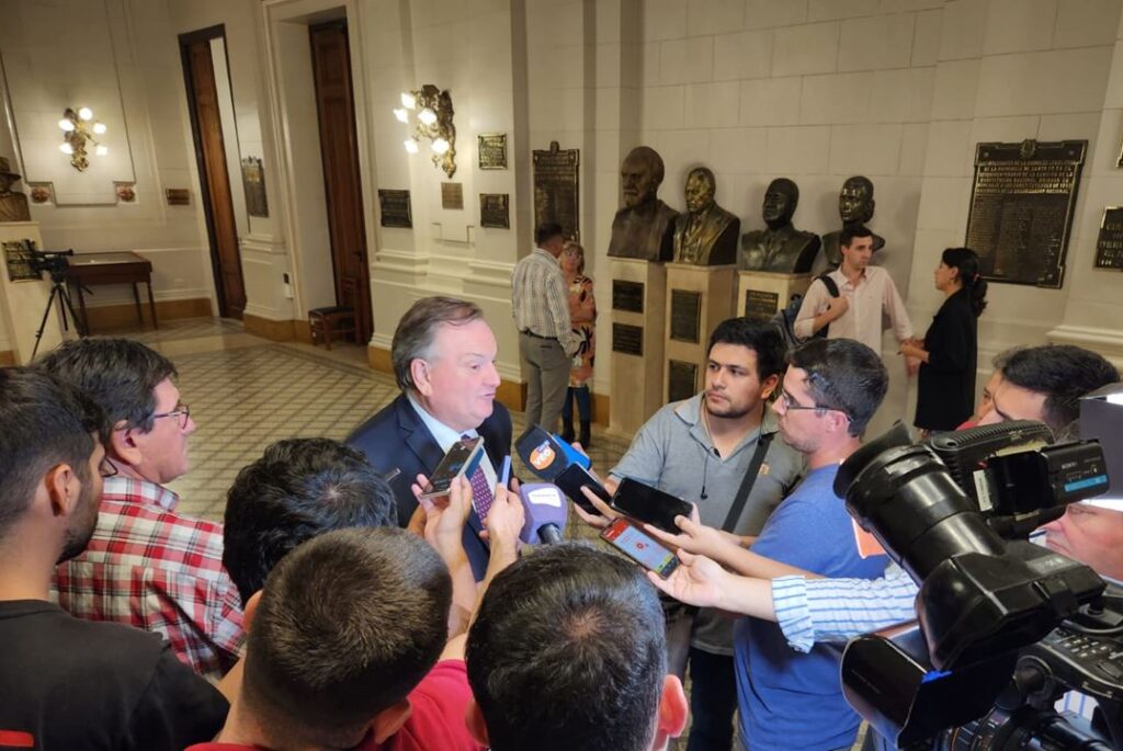 Senadores de la UCR insisten con la adhesión de la Provincia a la Ley Nacional de Narcomenudeo