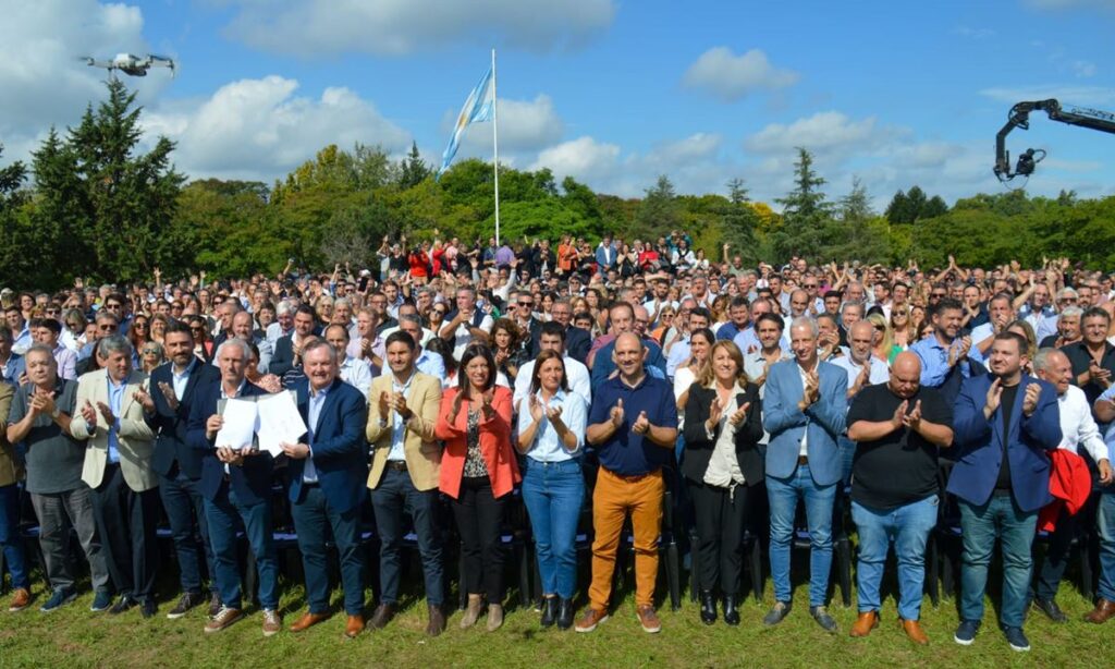 <strong>En el marco de un multitudinario acto en Cayastá se presentó “Unidos para Cambiar Santa Fe”</strong>