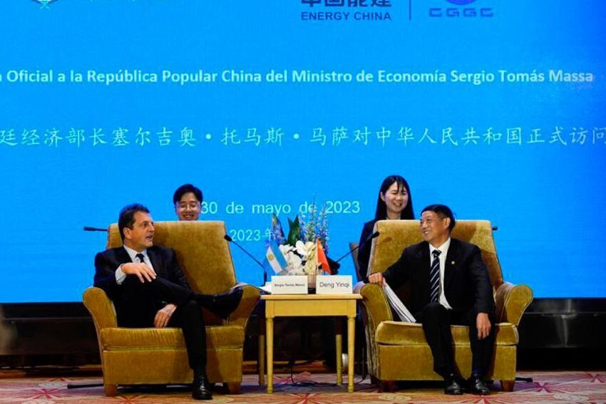 Sergio Massa anunció que las empresas chinas podrán invertir en yuanes en la Argentina