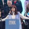 “Soy del pueblo y de ahí no me muevo”, dijo Cristina en Plaza de Mayo