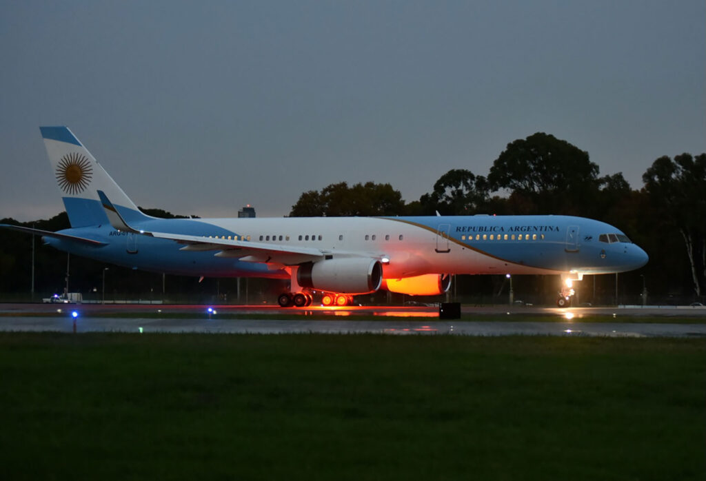 El nuevo avión presidencial llegó a la Argentina