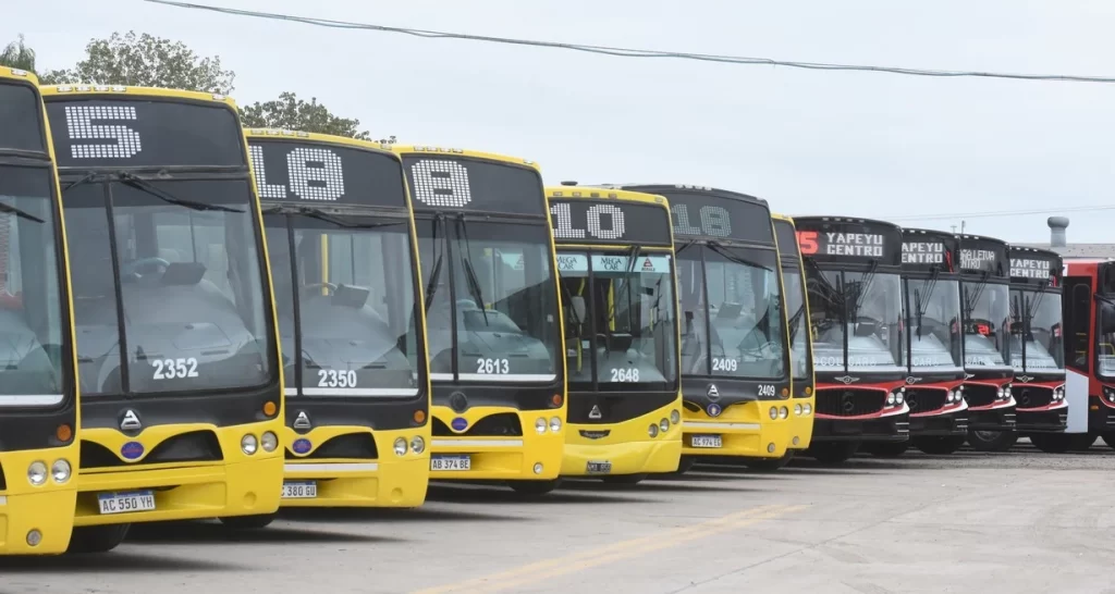 Llegaron nuevas unidades de colectivos a Santa Fe