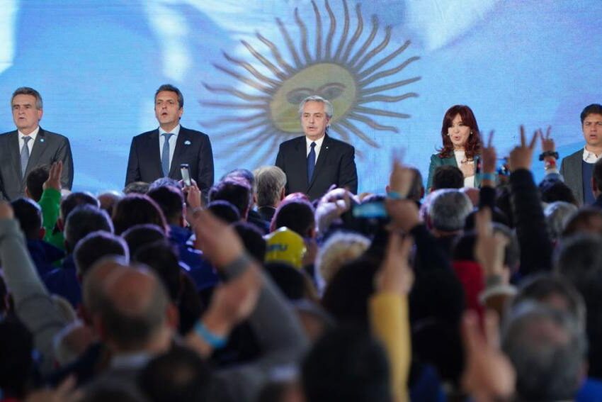 Cristina Kirchner, Alberto Fernández y Massa encabezaron la inauguración del Gasoducto Néstor Kirchner