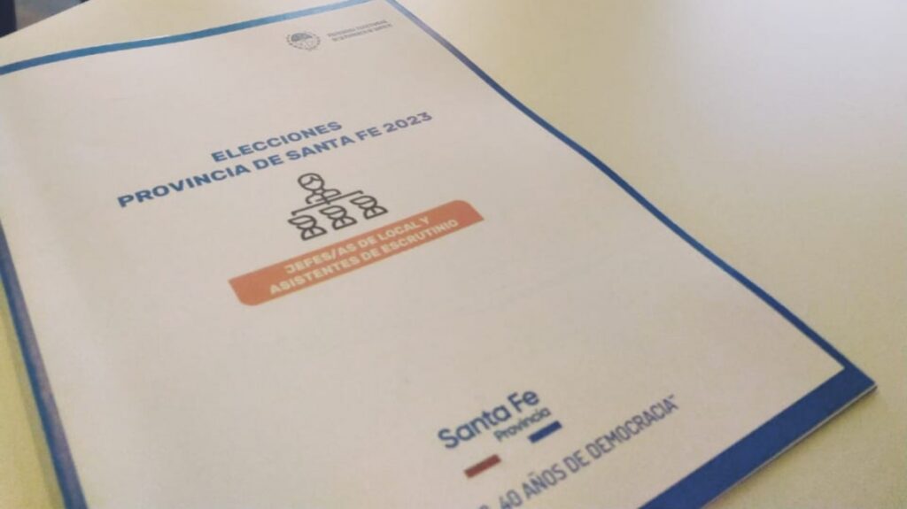 La provincia continúa dictando las capacitaciones para jefas y jefes de local y asistentes de escrutinio