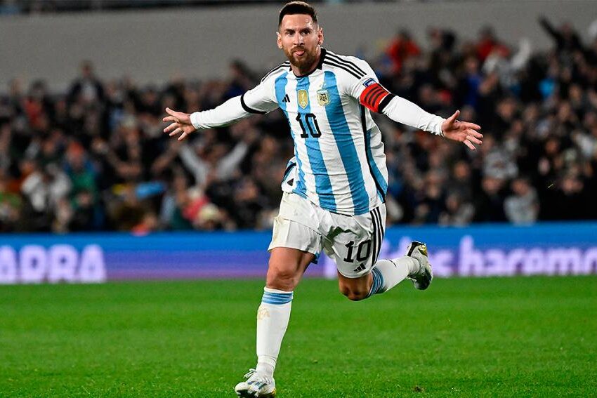 Argentina venció a Ecuador gracias a una genialidad de Messi y festejó en el Monumental