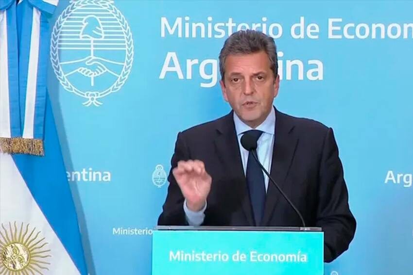 Massa anunció la devolución del 21% de IVA que beneficiará a una parte de la población