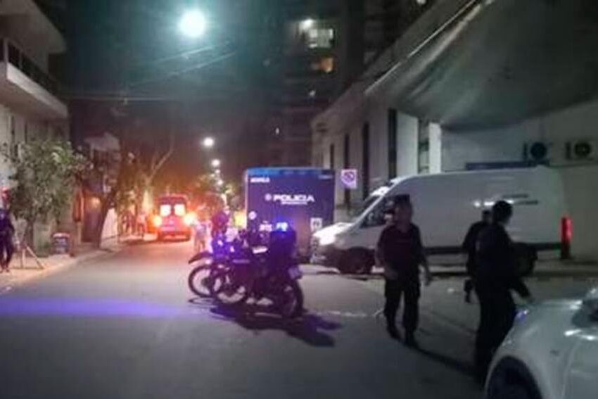 Violencia en Rosario: cuatro sicarios entraron al hospital provincial y asesinaron a un policía de un tiro en la cabeza