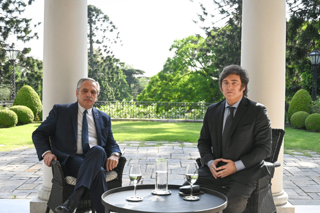 Javier Milei se reunió con Alberto Fernández en Olivos