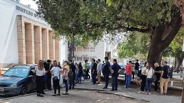 Evacuaron la Municipalidad por amenaza de bomba