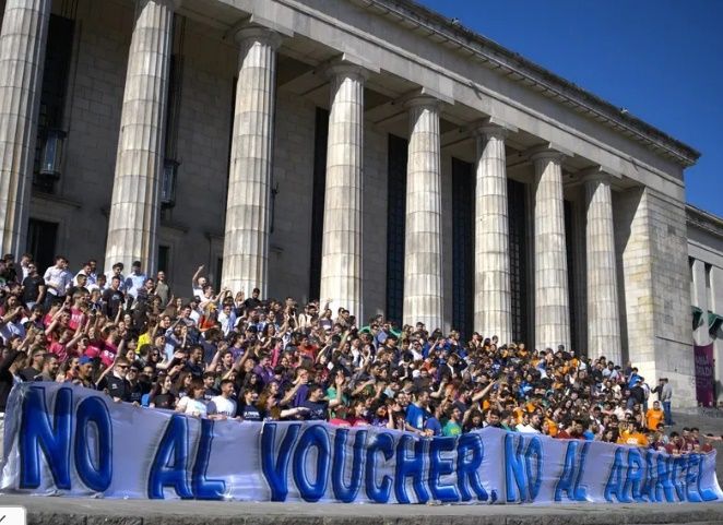 “No al voucher”: la Federación Universitaria contra la política de Milei