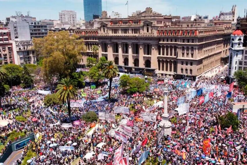 El documento de la CGT y un mensaje a Milei: “No se confunda, somos trabajadores, no la casta”