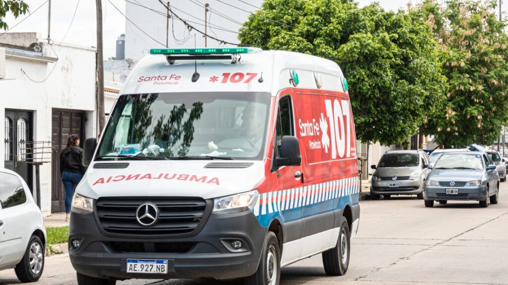 SIES 107: Provincia duplicó en diez días la flota activa de ambulancias de la ciudad de Santa Fe