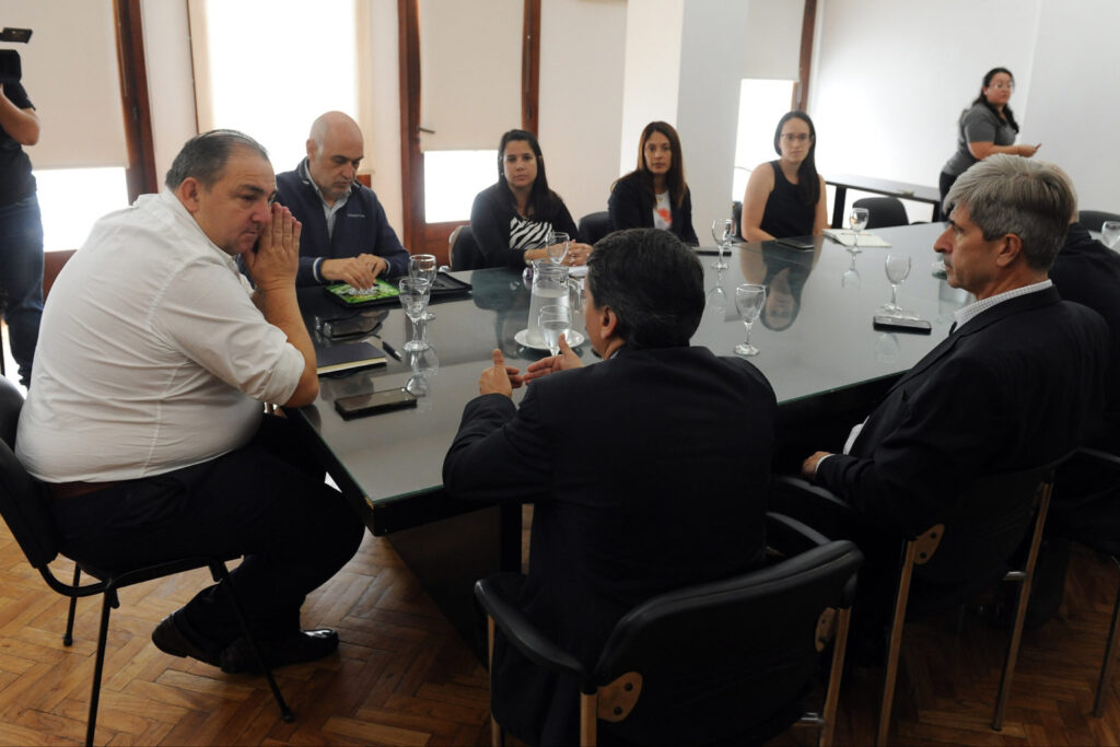 La Municipalidad y la EPE trabajan en un proyecto para Mayoraz y Los Hornos