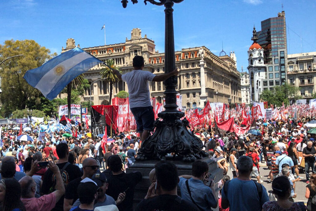 El otro lado del paro: sindicalistas “apretaron” a trabajadores para asegurar volumen