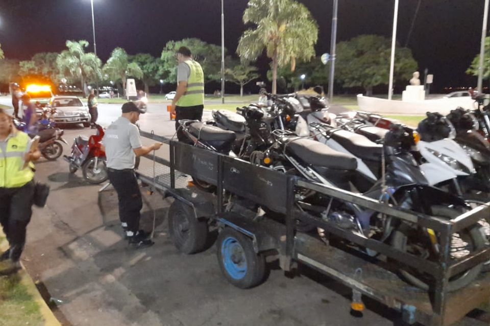 Operativos municipales: se retuvieron 28 motos y 13 autos en infracción