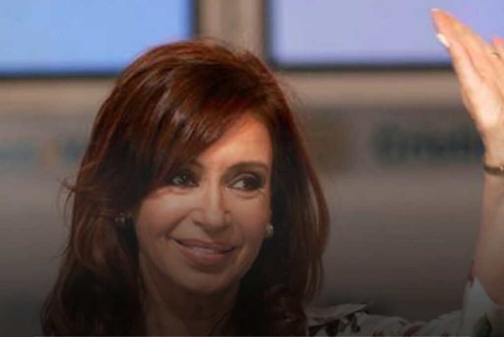 Cristina Kirchner: “Reciclar funcionarios fracasados solo conducen a malos resultados”